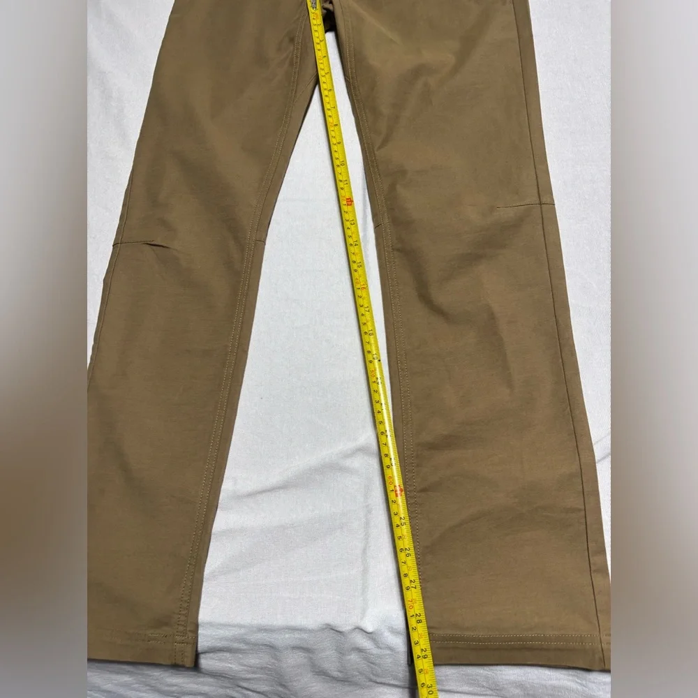 Men’s Roark Layover Traveler Pants Military Green Draw String Size 30 NWT - Picture 5 of 15